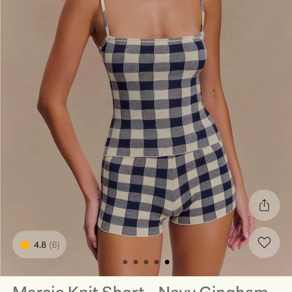 ISO MARCIE KNIT SHORT NAVY GINGHAM SHORTS IN SIZE MEDIUM